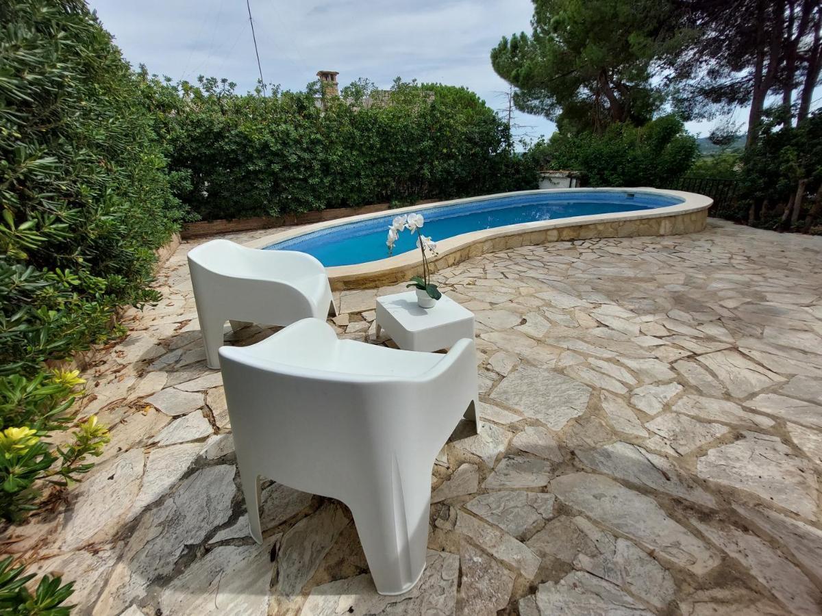 Chalet Rustico Con Piscina Y Barbacoa, Valencia トレント エクステリア 写真