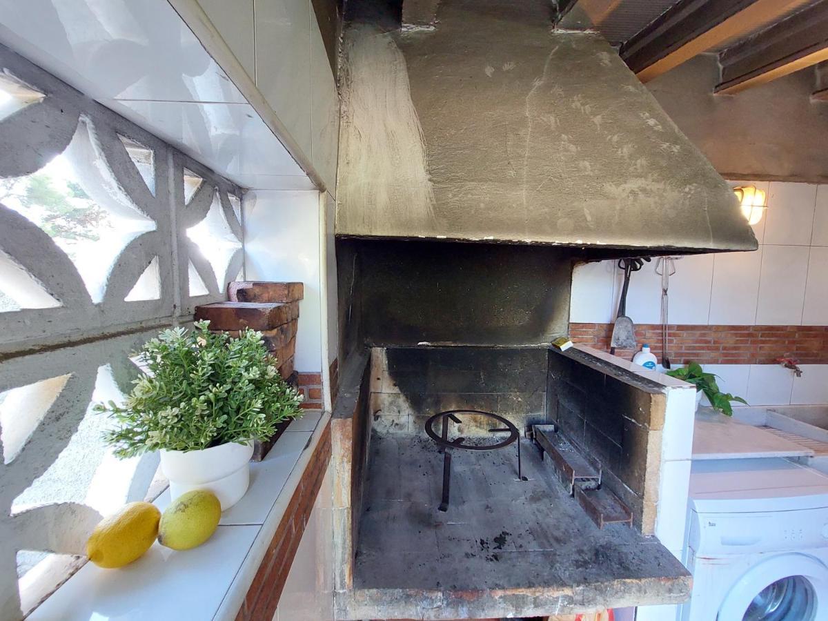 Chalet Rustico Con Piscina Y Barbacoa, Valencia トレント エクステリア 写真